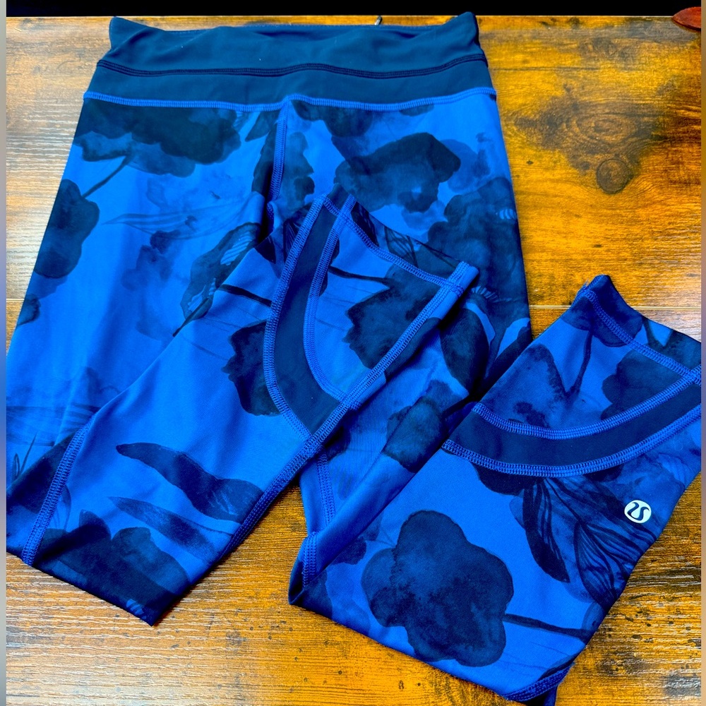 Lululemon Flower Leggings size 2
